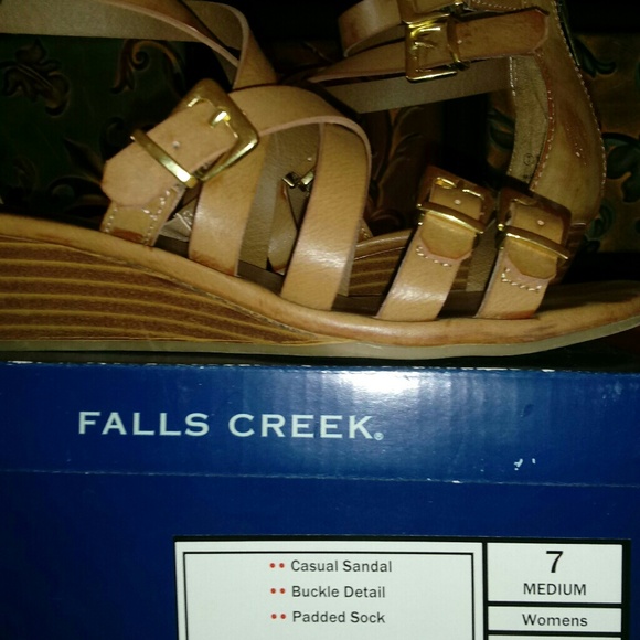 Falls Creek "MAKENA" Leather Strappy Sandals - Picture 2 of 6